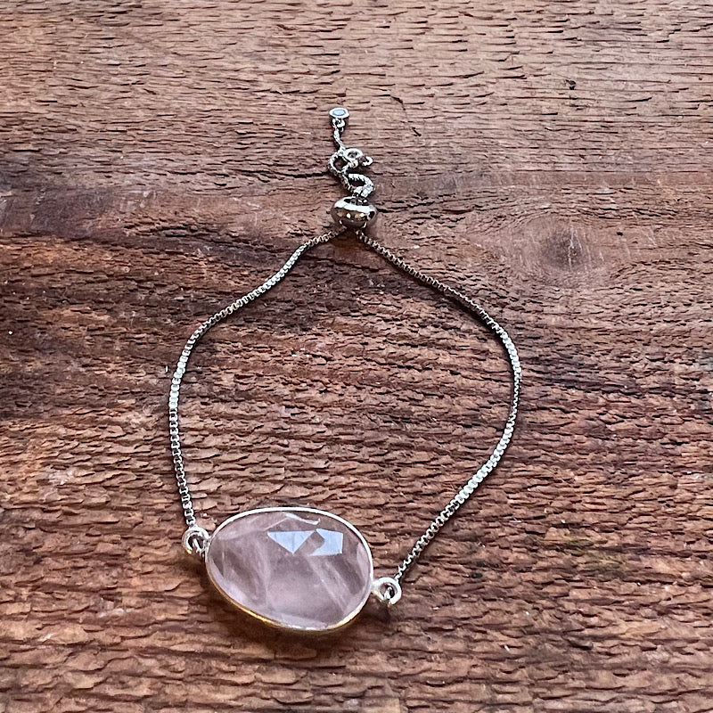 Adjustable Silver Bracelet with Rose Quartz for Love