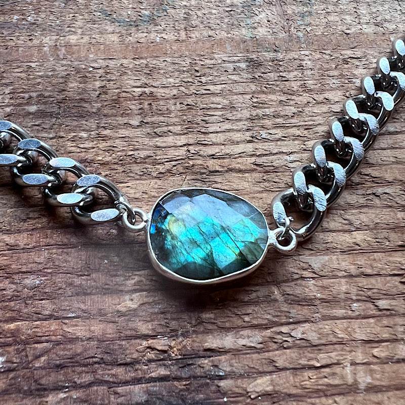 Silver Curb Chain Adjustable Necklace with Labradorite